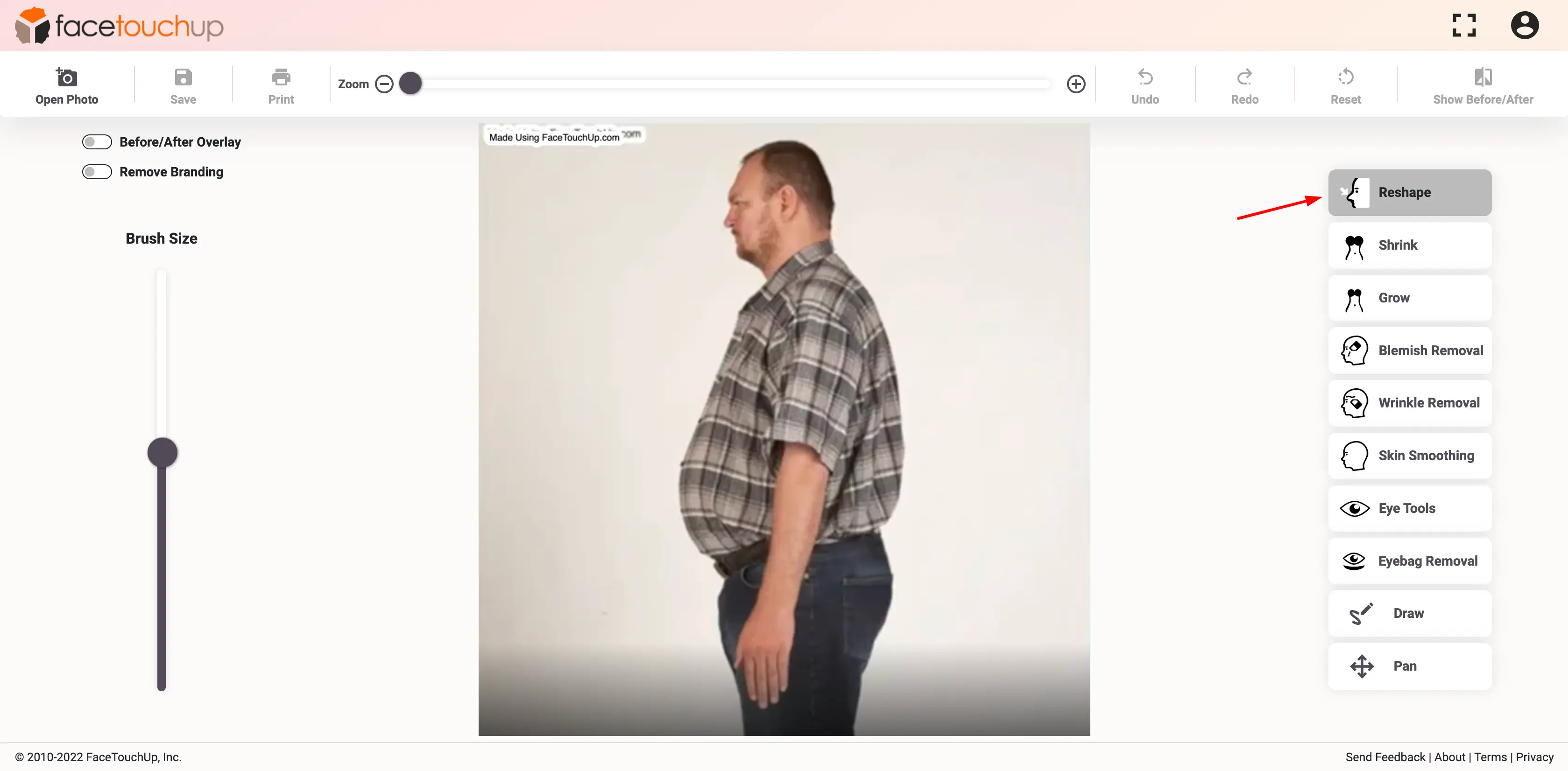 FaceTouchUp bariatric surgery simulator - Step 3: Use the shrink tool on the torso